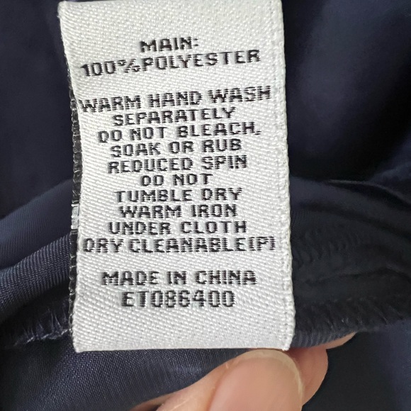 NWT Estelle Ryder Wrap Shirt 3X Navy Blue Long Sleeve Button Down Satin 20W - Picture 13 of 13